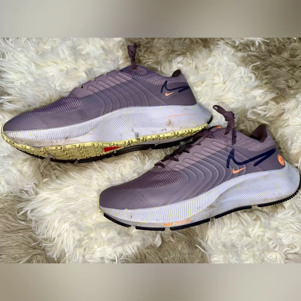Nike air zoom Pegasus 38 shield running shoes in purple smoke - Picture 2 of 8